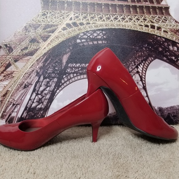 red pumps comfortable